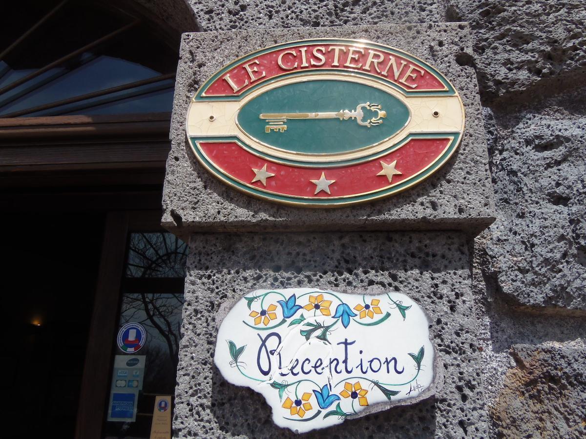Hotel Le Cisterne Dell'Etna Calcerana-Marina Exterior foto