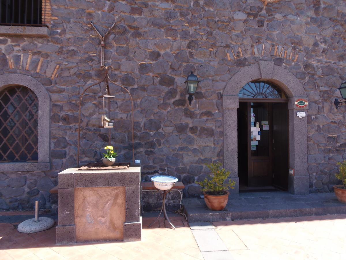 Hotel Le Cisterne Dell'Etna Calcerana-Marina Exterior foto